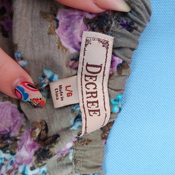 Decree | crochet boho peplum taupe floral tank top large - Picture 7 of 11